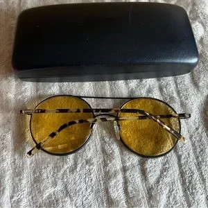 Dkny | Accessories | Dkny Sunglasses Women Dk30s 700 Round  display picture 1